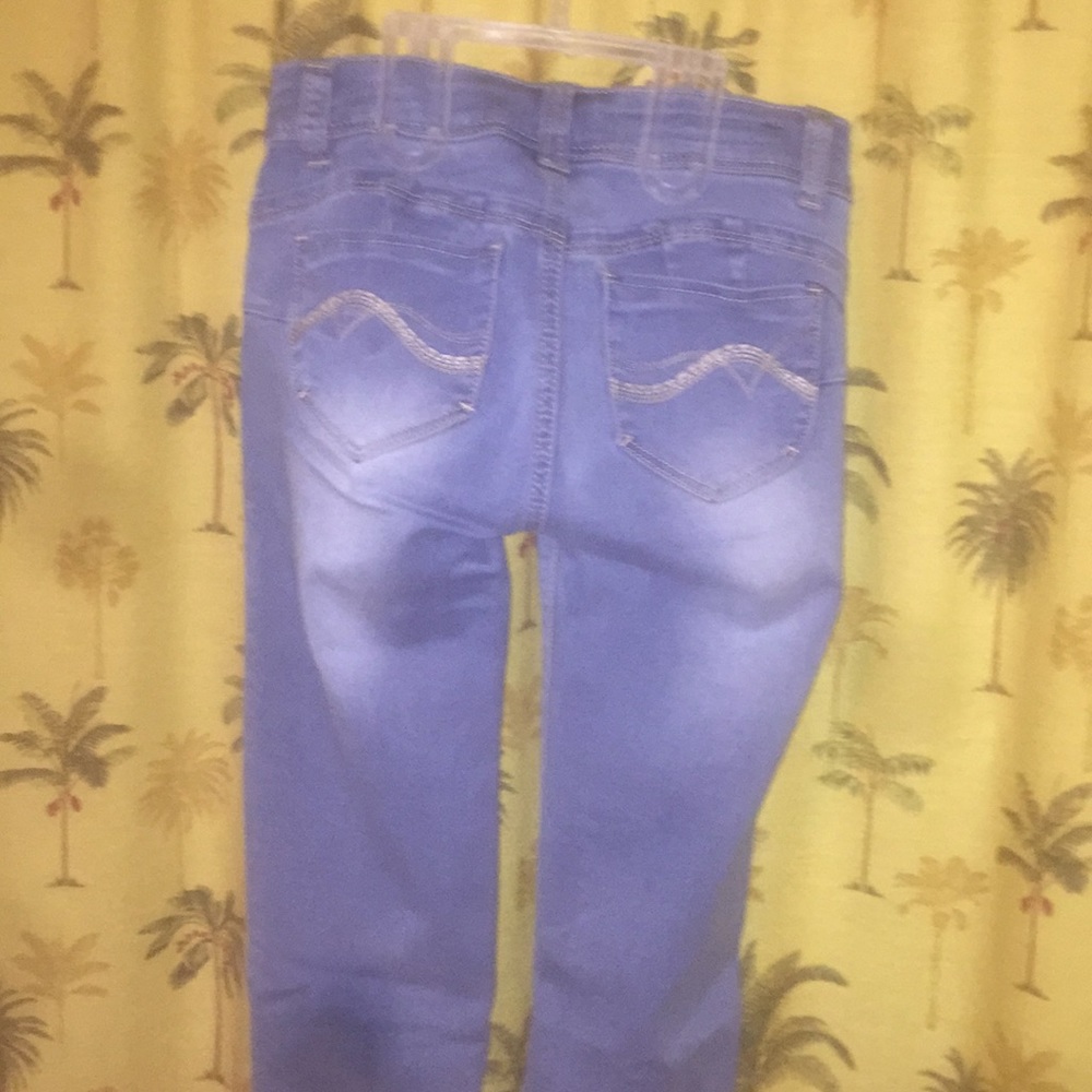 Jeans - Picture 3 of 4